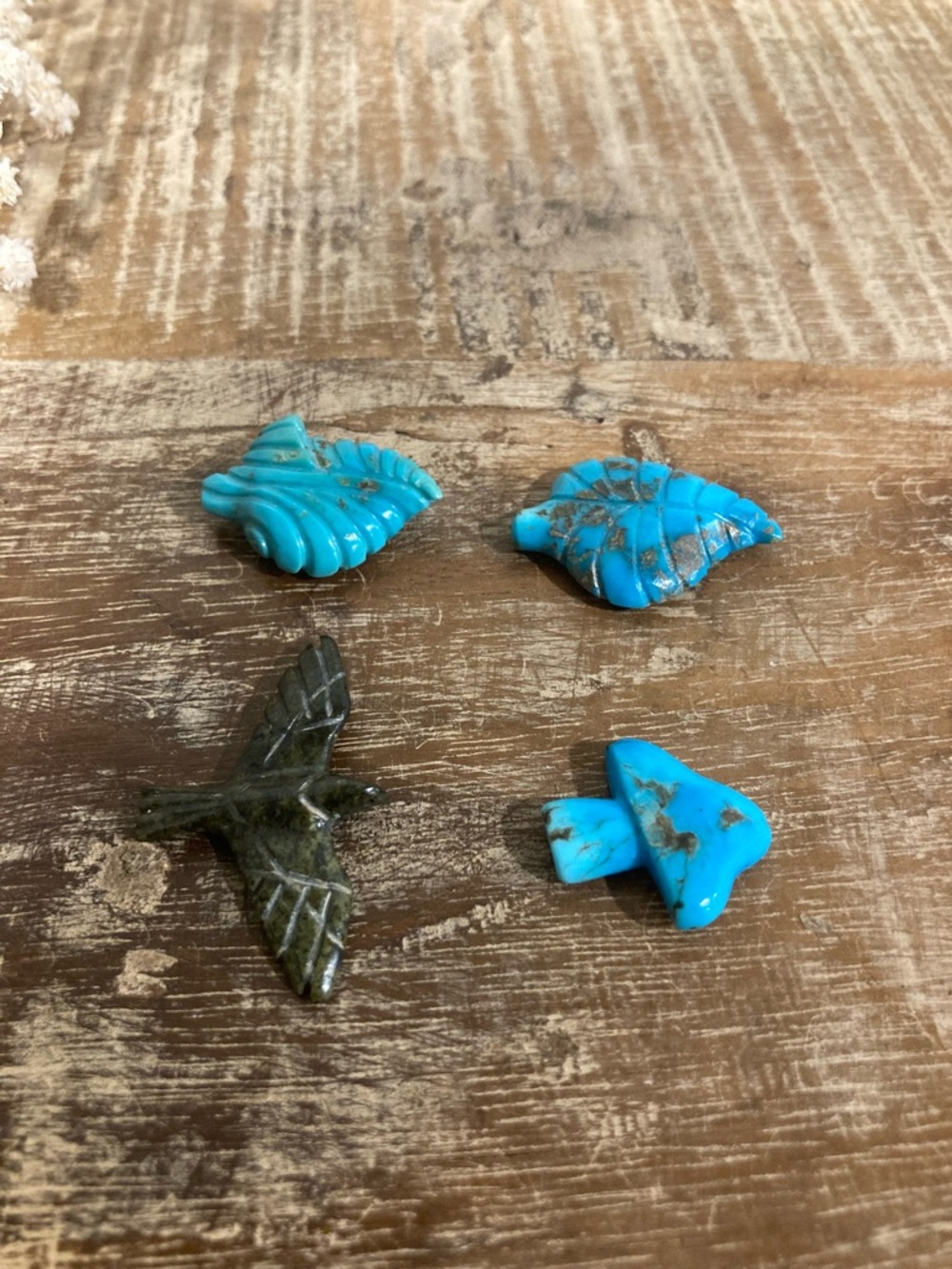 4 Small Stone Carvings Leaves Mushroom & Bird Green and Turquoise Colored - Picture 11 of 11